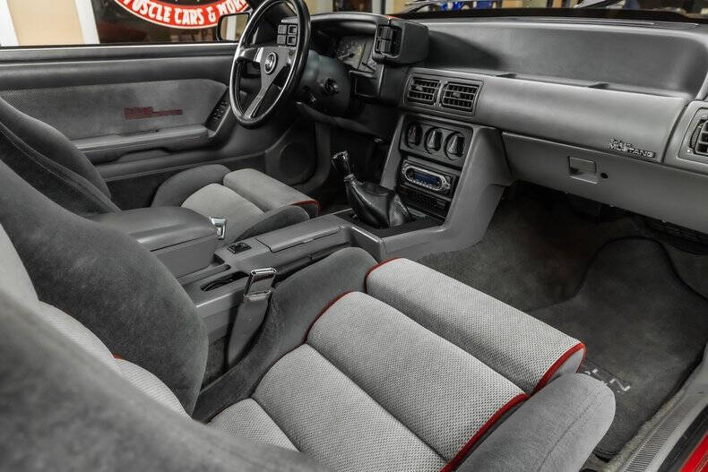1988 Ford Mustang LX