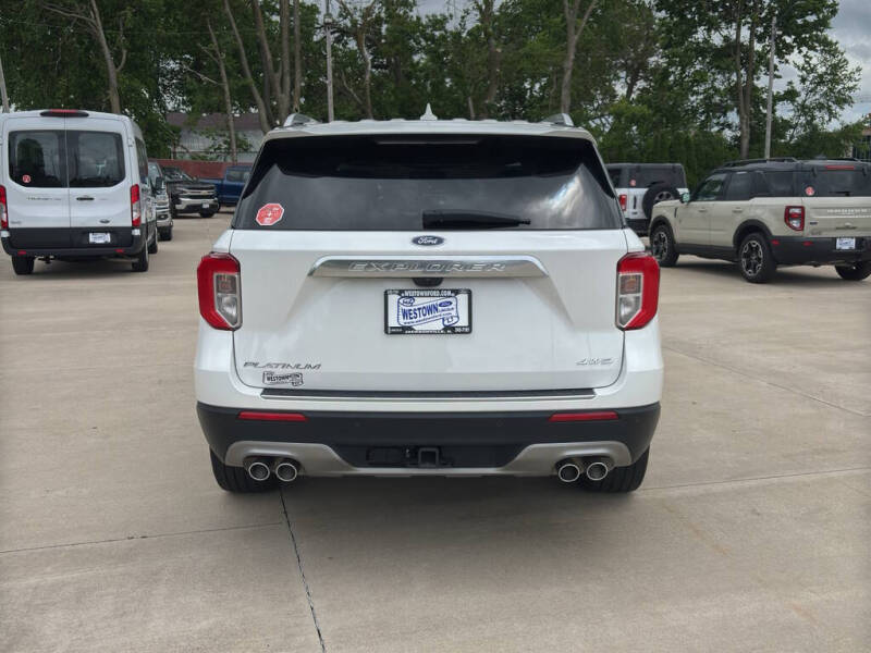 2024 Ford Explorer Platinum