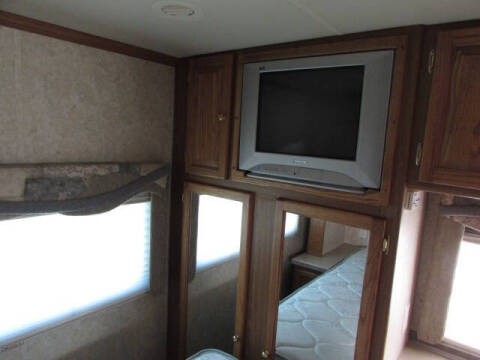 2005 Tiffin ALLEGRO 32