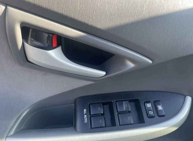 2011 Toyota Prius Five