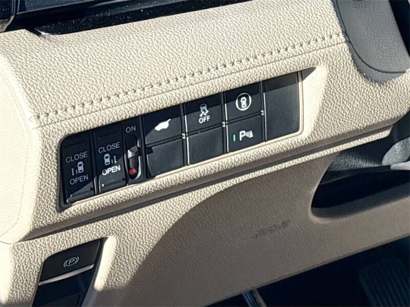 2021 Honda Odyssey Elite