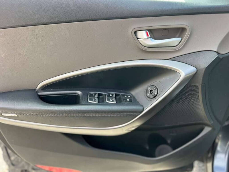 2015 Hyundai Santa Fe Sport 2.4L