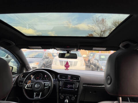 2015 Volkswagen Golf GTI SE