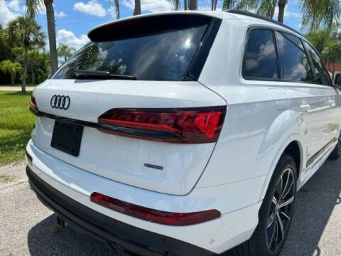2023 Audi Q7 Premium Plus