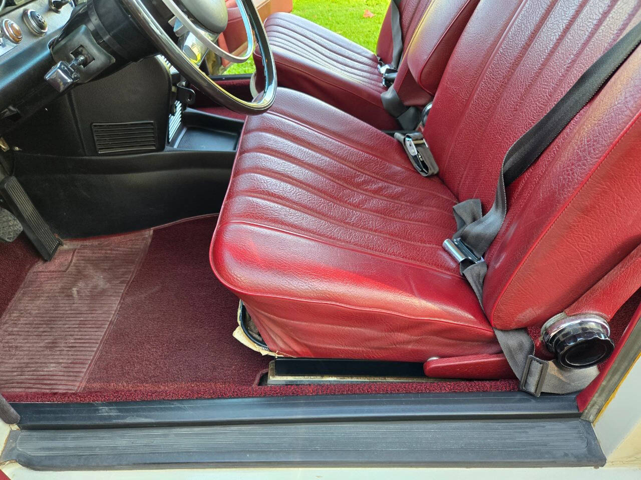 1972 Mercedes-Benz 220 123