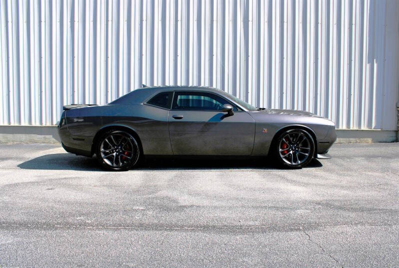 2021 Dodge Challenger