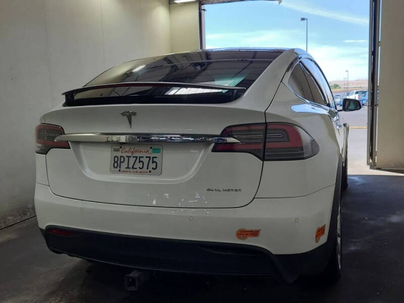 2020 Tesla Model X Long Range Plus