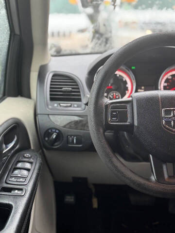 2017 Dodge Grand Caravan SE