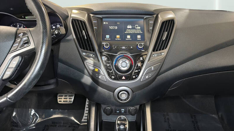 2017 Hyundai Veloster