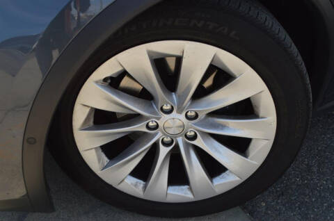 2017 Tesla Model X 90D