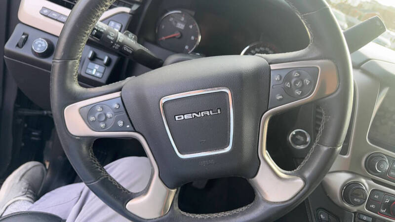 2016 GMC Yukon Denali