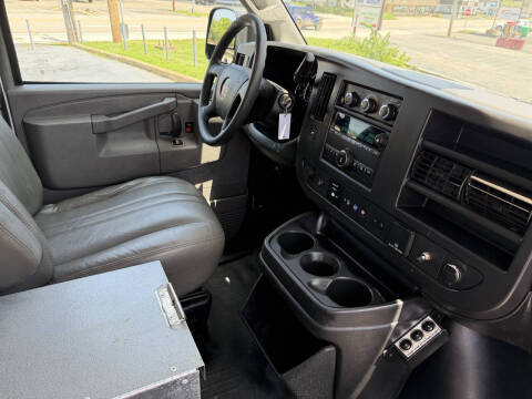 2020 GMC Savana 3500