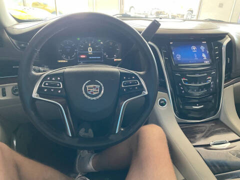 2015 Cadillac Escalade Luxury