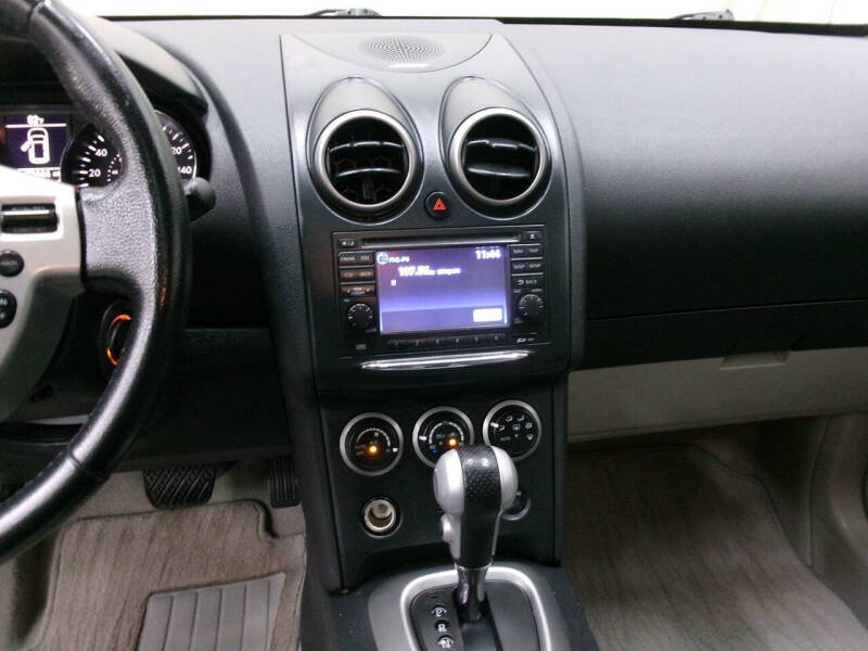 2012 Nissan Rogue SV w/SL Package