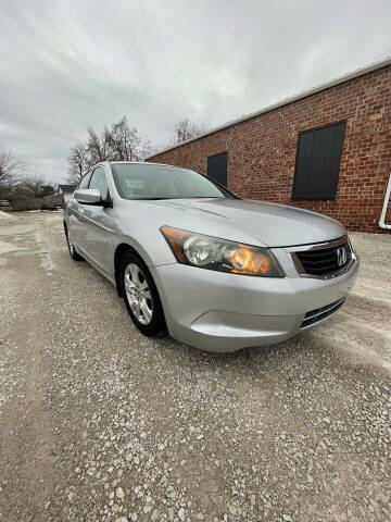 2008 Honda Accord for sale at Styln Motors LLC in El Paso IL