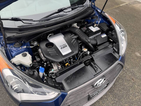 2017 Hyundai Veloster Turbo