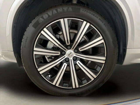 2023 Volvo XC90 B6 Core