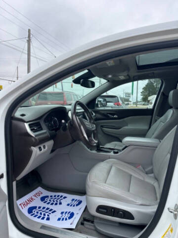 2017 GMC Acadia SLT-2