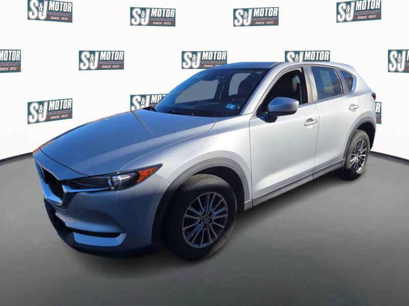 2017 Mazda CX-5 Touring's photo