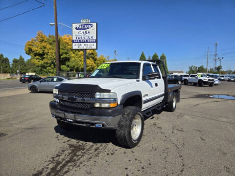 2001 Chevrolet Silverado 2500HD for sale at Pacific Cars and Trucks Inc in Eugene OR