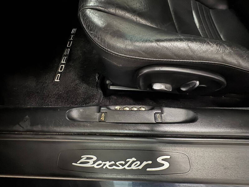 2004 Porsche Boxster S