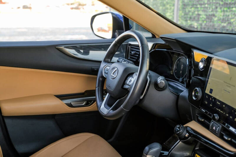 2023 Lexus NX 250 Premium