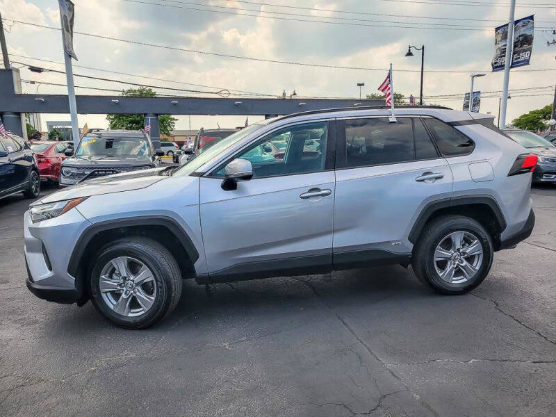 2024 Toyota RAV4 Hybrid LE