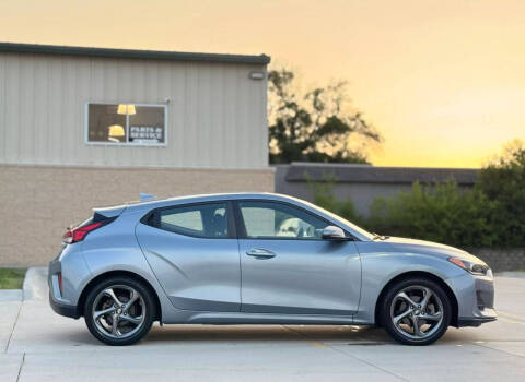 2019 Hyundai Veloster