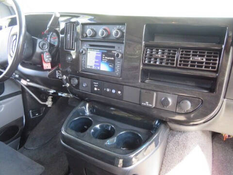 2017 Chevrolet Express 2500