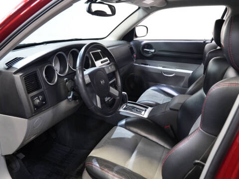 2006 Dodge Magnum SRT-8