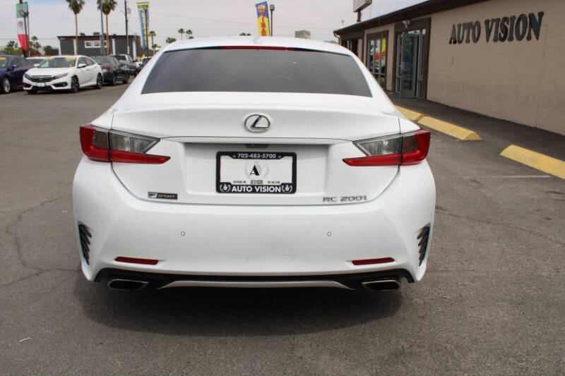 2017 Lexus RC 200t