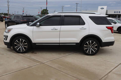 2017 Ford Explorer Platinum