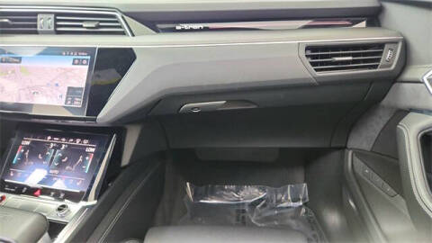 2023 Audi e-tron S Sportback quattro Prestige