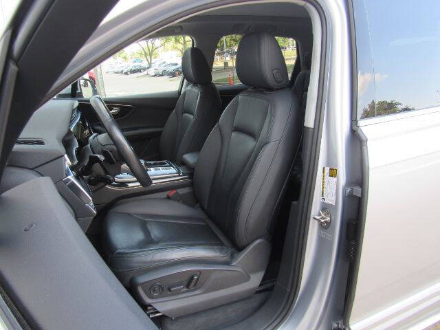 2022 Audi Q7 quattro Premium 55 TFSI