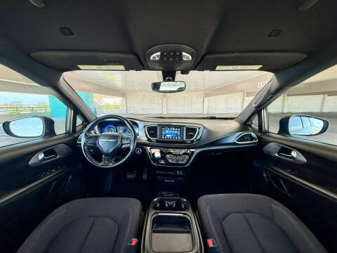 2019 Chrysler Pacifica Touring Plus