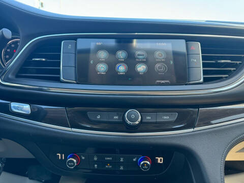 2018 Buick Enclave Essence