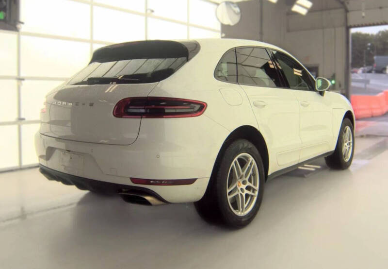 2018 Porsche Macan