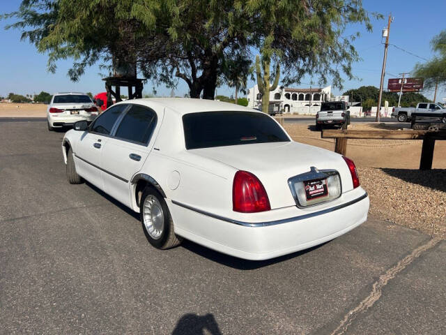 2000 Lincoln Town Car for sale at Big 3 Automart At Double H Auto Ranch in QUEEN CREEK, AZ