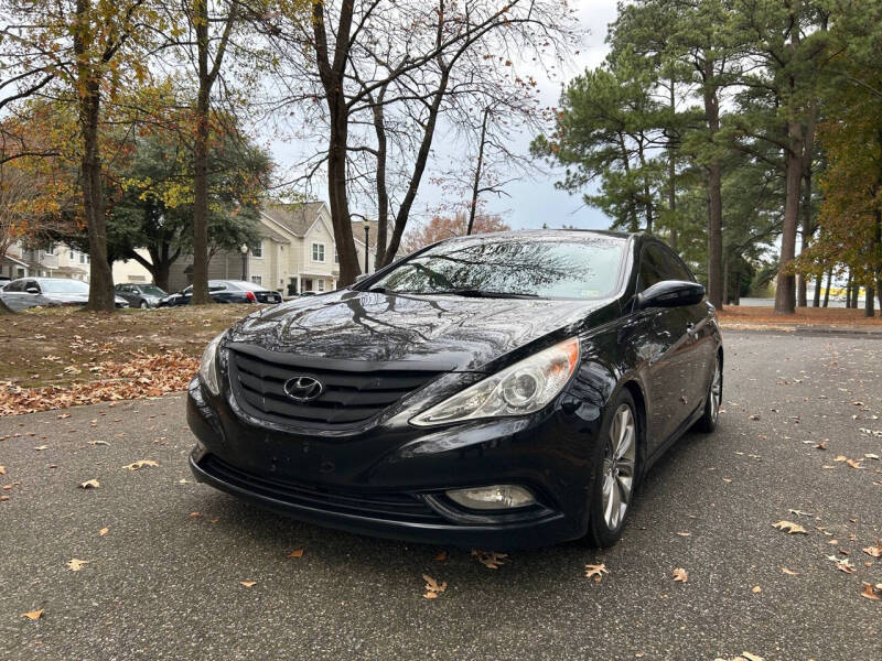 2011 Hyundai Sonata SE photo 2