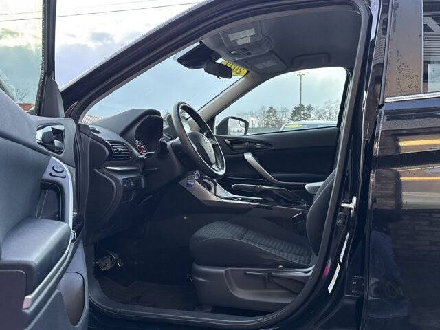 2022 Mitsubishi Eclipse Cross LE