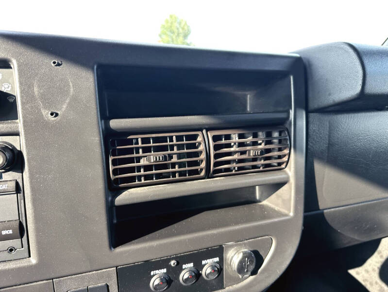 2019 Chevrolet Express 2500