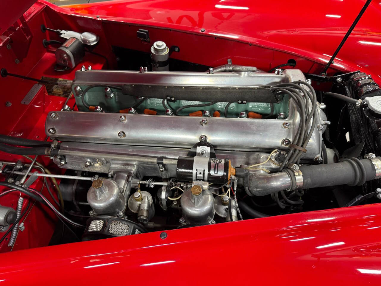 1956 Jaguar XK 140 Roadster 39