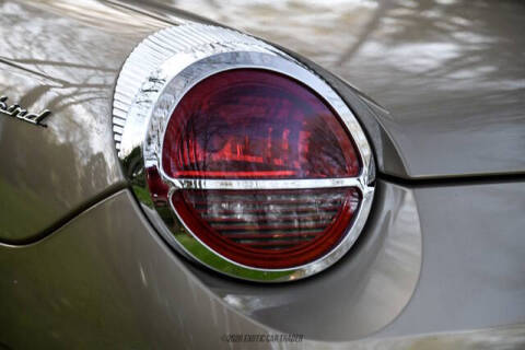 2005 Ford Thunderbird Deluxe