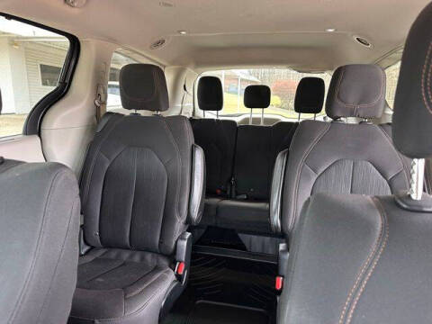 2020 Chrysler Pacifica Touring