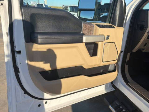 2019 Ford F-350 Super Duty Lariat