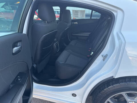 2017 Dodge Charger SXT