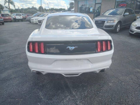 2016 Ford Mustang