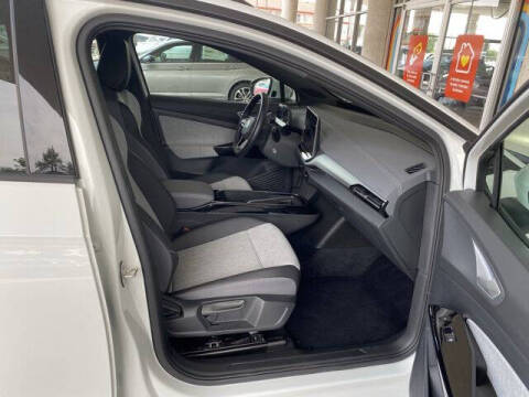 2025 Volkswagen ID.4 Pro
