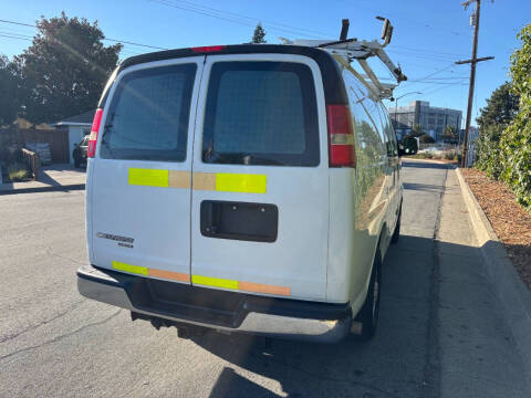 2014 Chevrolet Express 2500