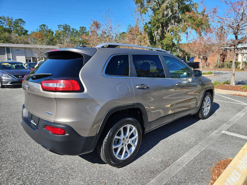 2016 Jeep Cherokee Latitude